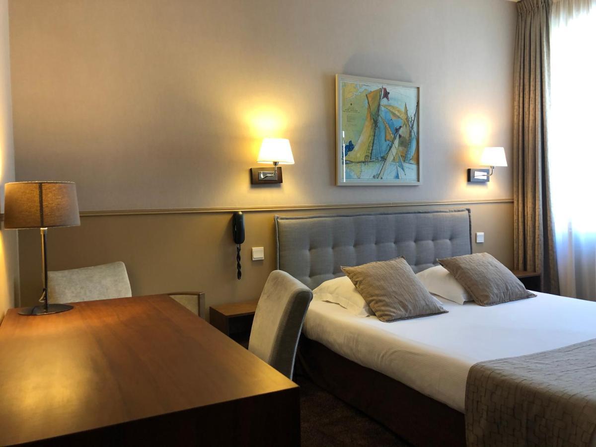 Hotel Ajoncs D'Or Saint-Malo Exteriör bild
